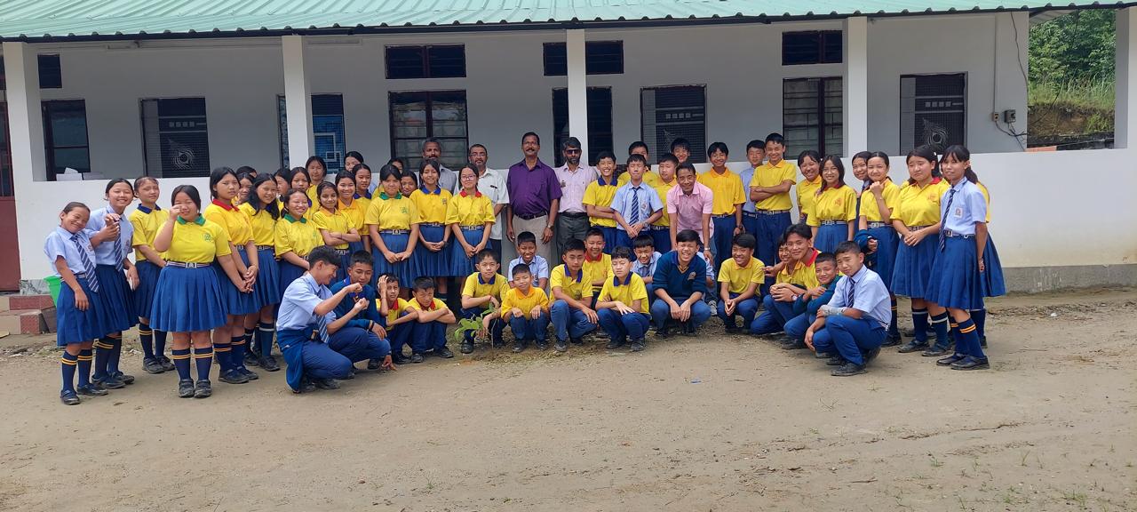 Hostel — Boys & Girls Accommodation